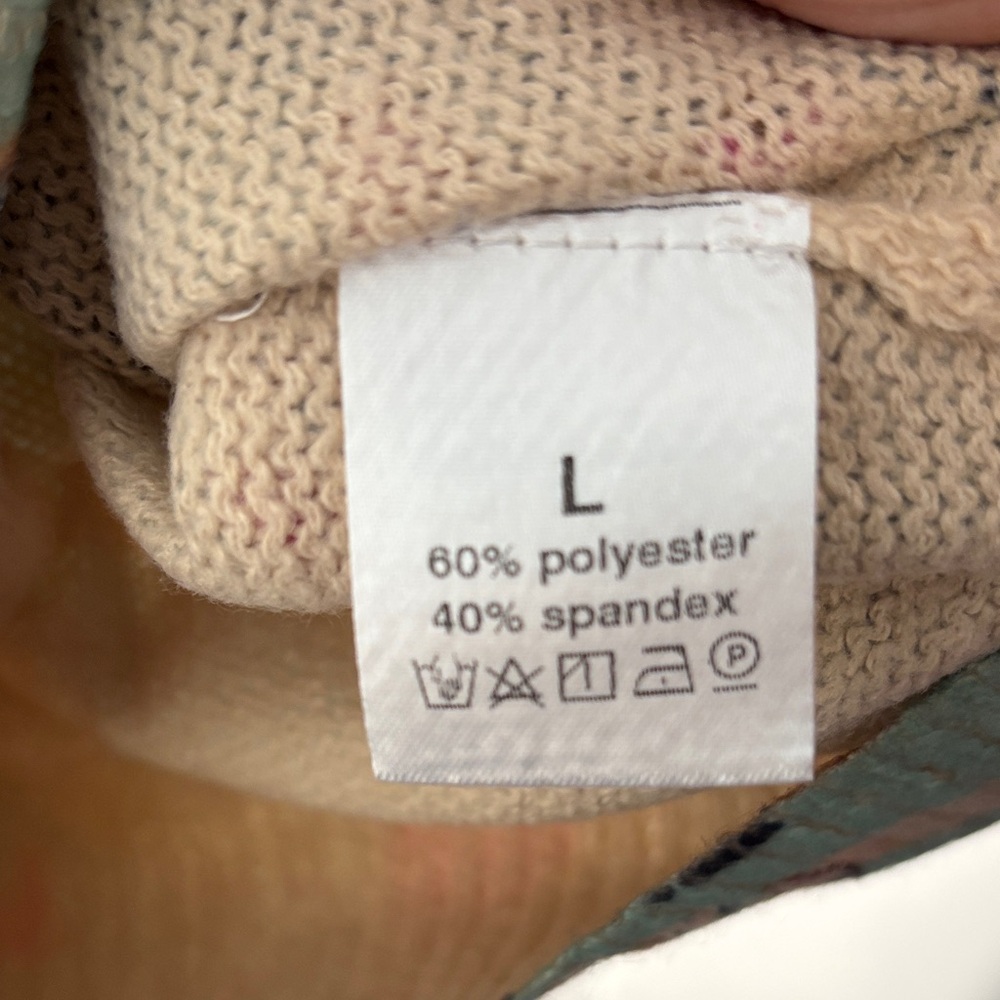 Dog Print Women's Top - Picture 13 of 13